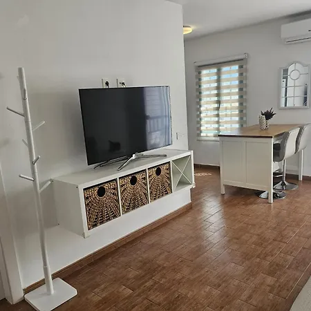 Ideal 3 * Playa Honda (Lanzarote)