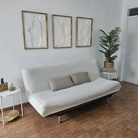 Apartment Ideal 3 *